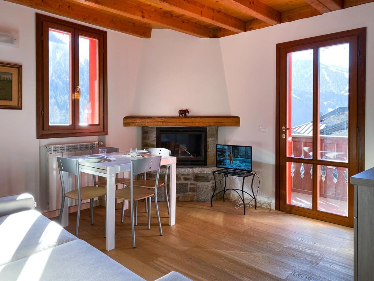 Mansarda Corno D'Aola Apartamento Ponte Di Legno Exterior foto