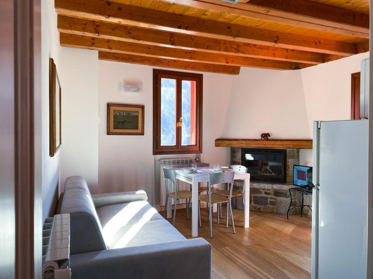 Mansarda Corno D'Aola Apartamento Ponte Di Legno Exterior foto